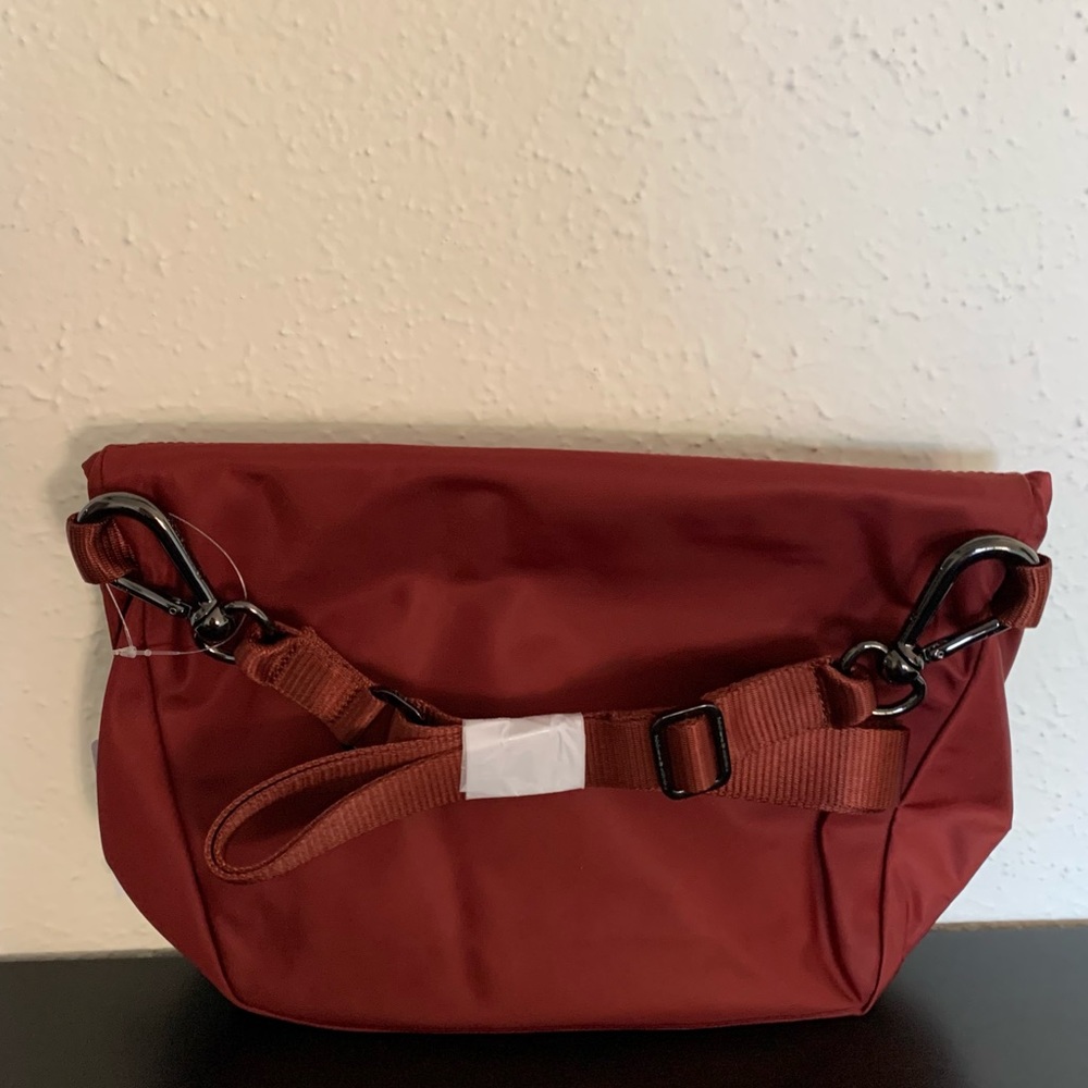 lululemon All Night Festival Bag *5L Date Brown New NWT - Picture 3 of 16